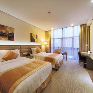 Twin Room Two Twin Beds Non-Smoking